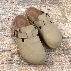 Vegan Leather Birkenstock Boston size 37